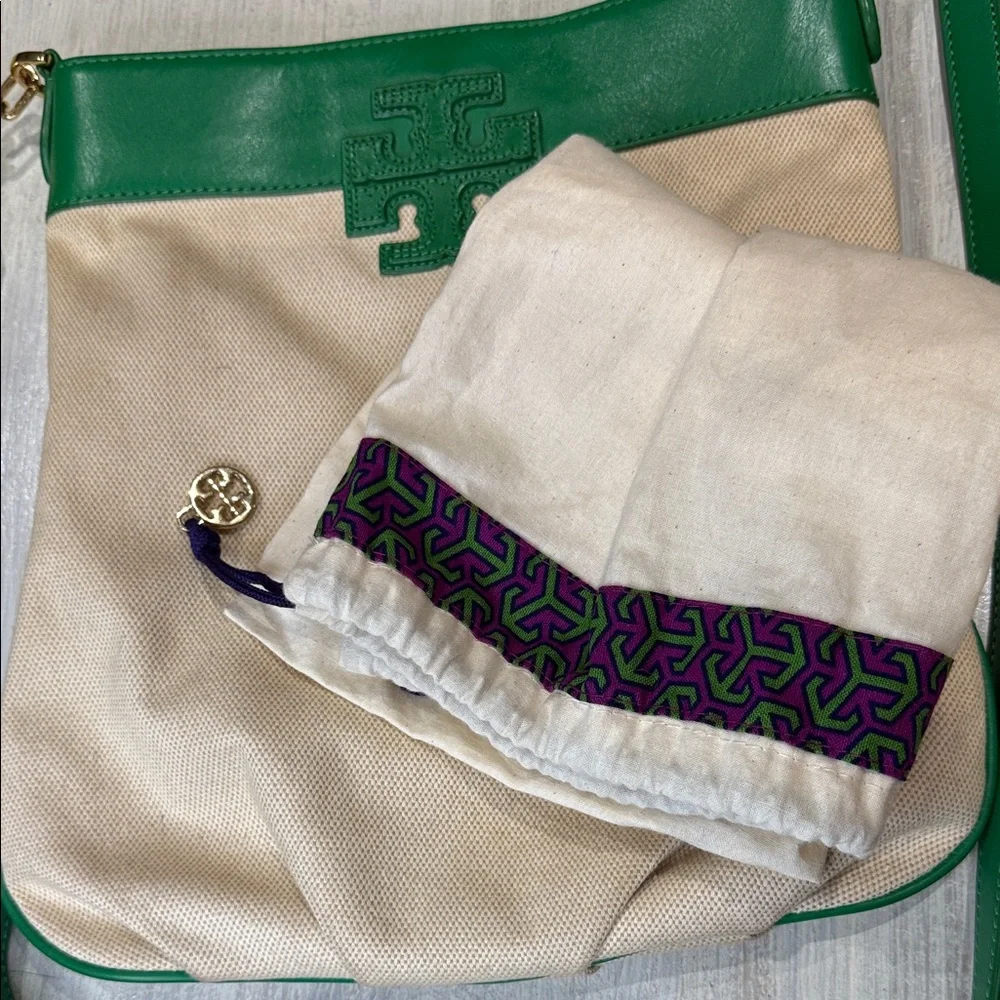 Tory Burch Stacked T Green and Tan Crossbody Bag With Dustbag
